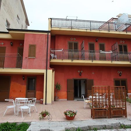 Hotel Savoia Сапрі Екстер'єр фото