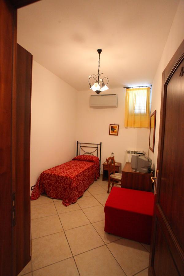 Hotel Savoia Сапрі Екстер'єр фото